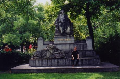 Johannas Brahms Statue & Me